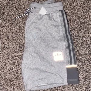 Adidas Original Essentials Gym Shorts